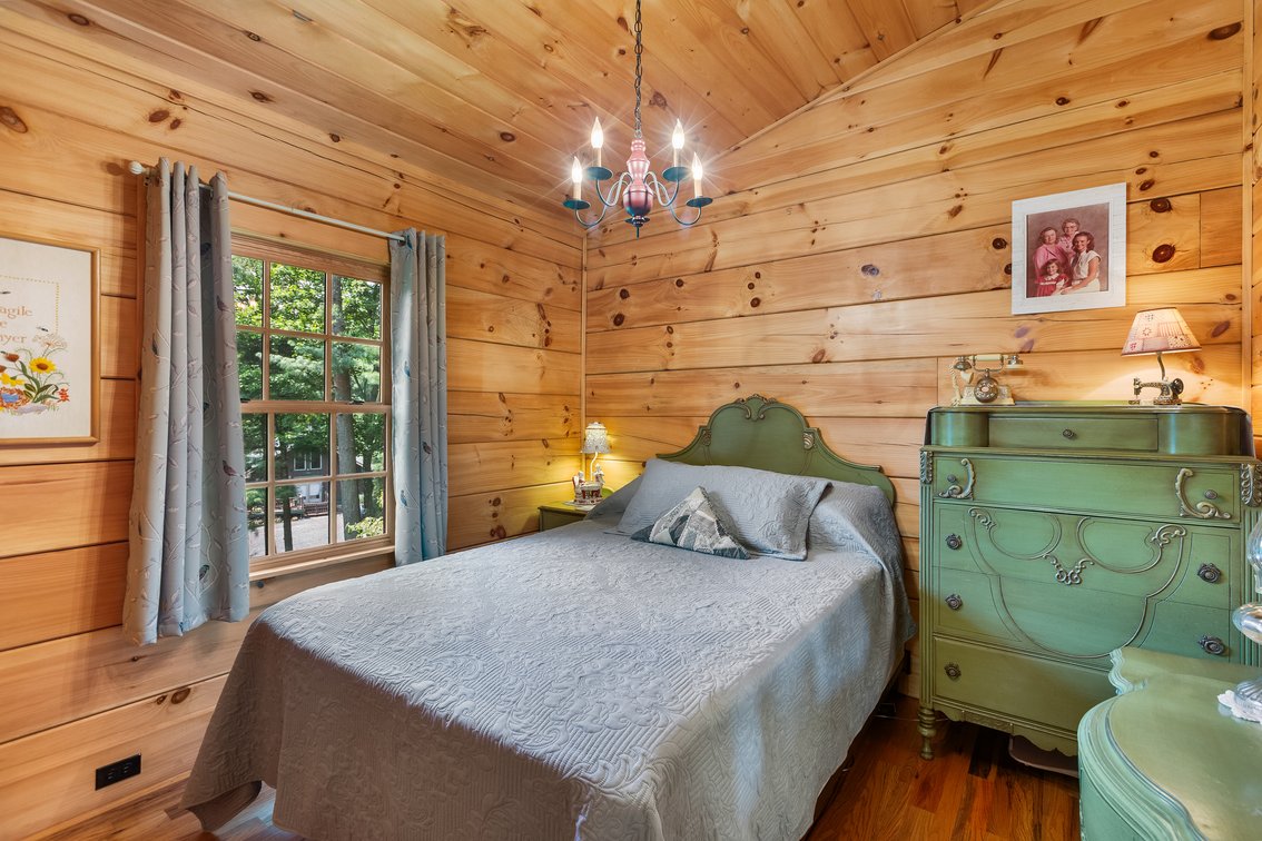 Image for Cabin For Sale in Fancy Gap, Virginia - 212 Olympus