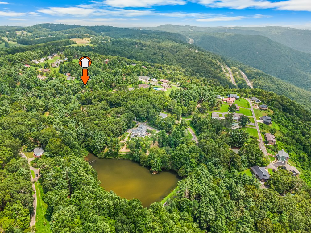 Image for Cabin For Sale in Fancy Gap, Virginia - 212 Olympus