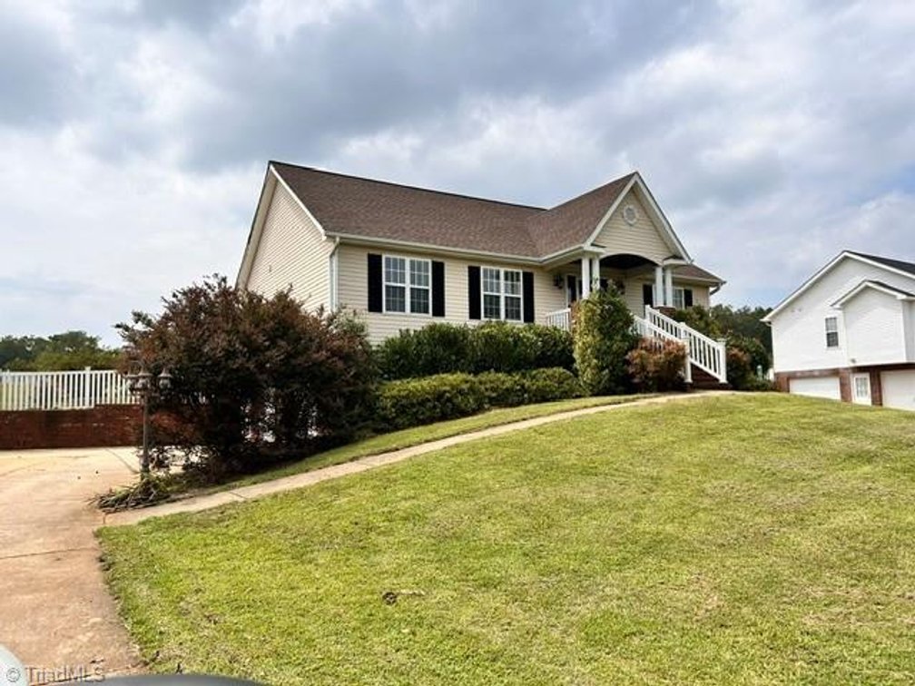 Image for Home For Sale in King - 1120 Sterling Pointe Drive