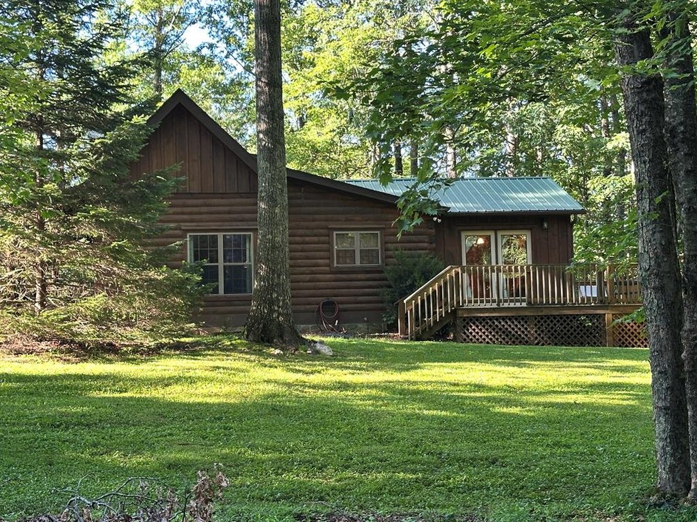 Image for Home for Sale in Hillsville, Virginia - 84 Retreat
