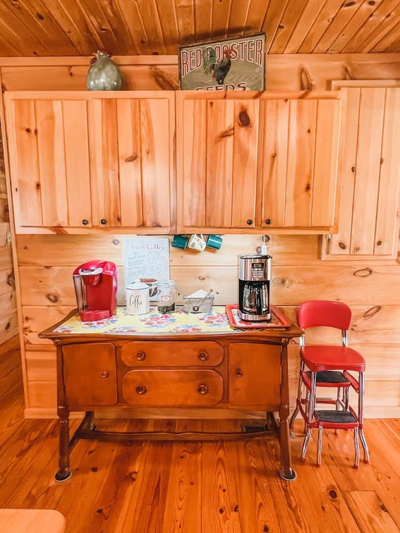 Image for Home for Sale in Hillsville, Virginia - 84 Retreat