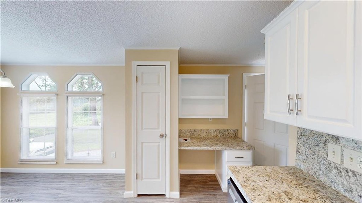 Image for Home For Sale in Mount Airy - 1122 Viewland Avenue