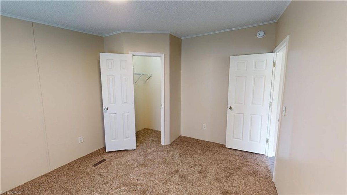 Image for Home For Sale in Mount Airy - 1122 Viewland Avenue
