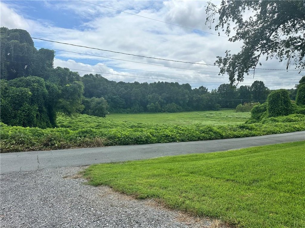 Image for Home For Sale in Mount Airy - 1122 Viewland Avenue