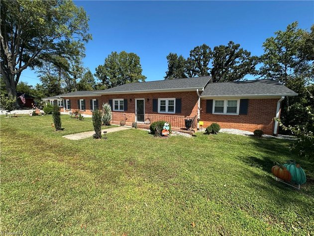 Home For Sale in Dobson - 4797 Rockford Road