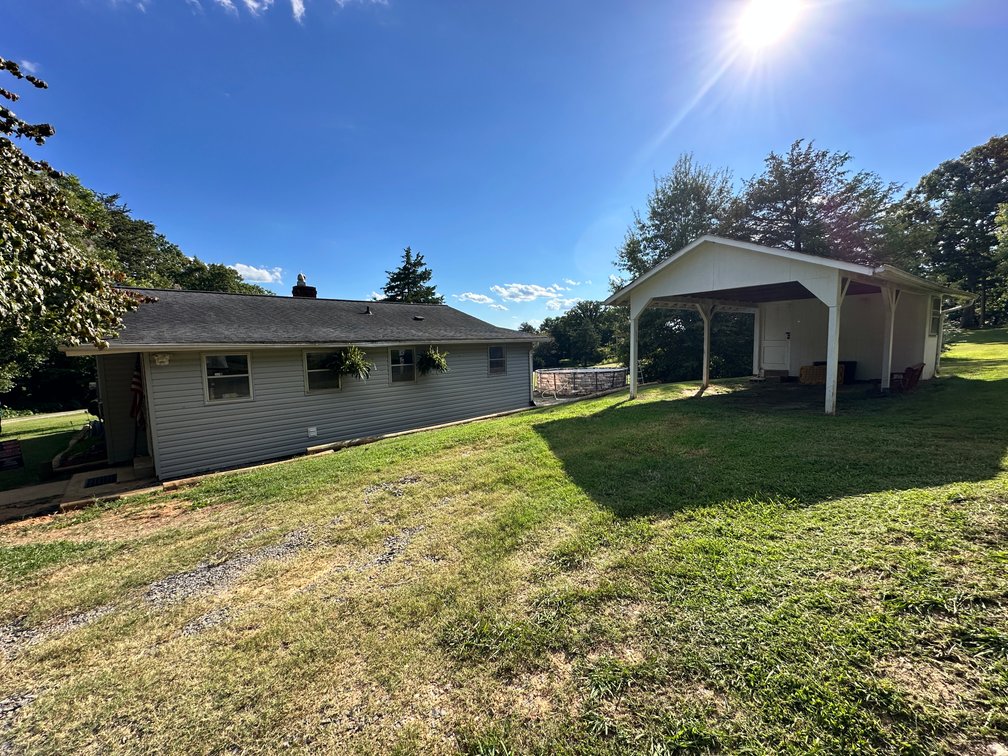 Image for Home For Sale in Siloam - 1459 Quaker Church Road