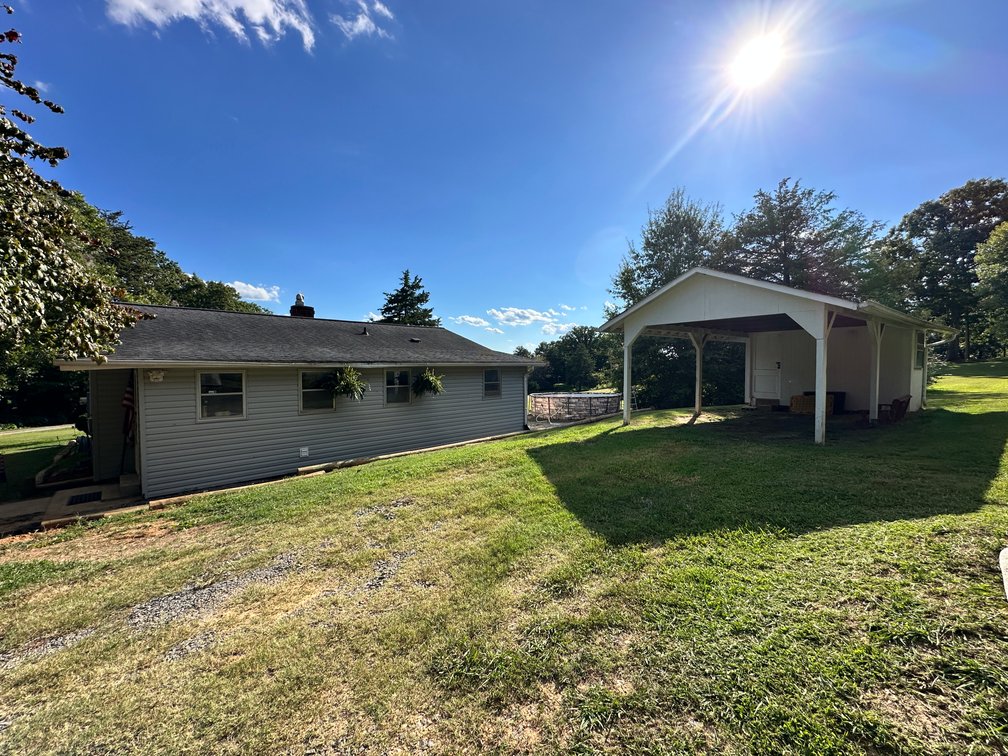 Image for Home For Sale in Siloam - 1459 Quaker Church Road