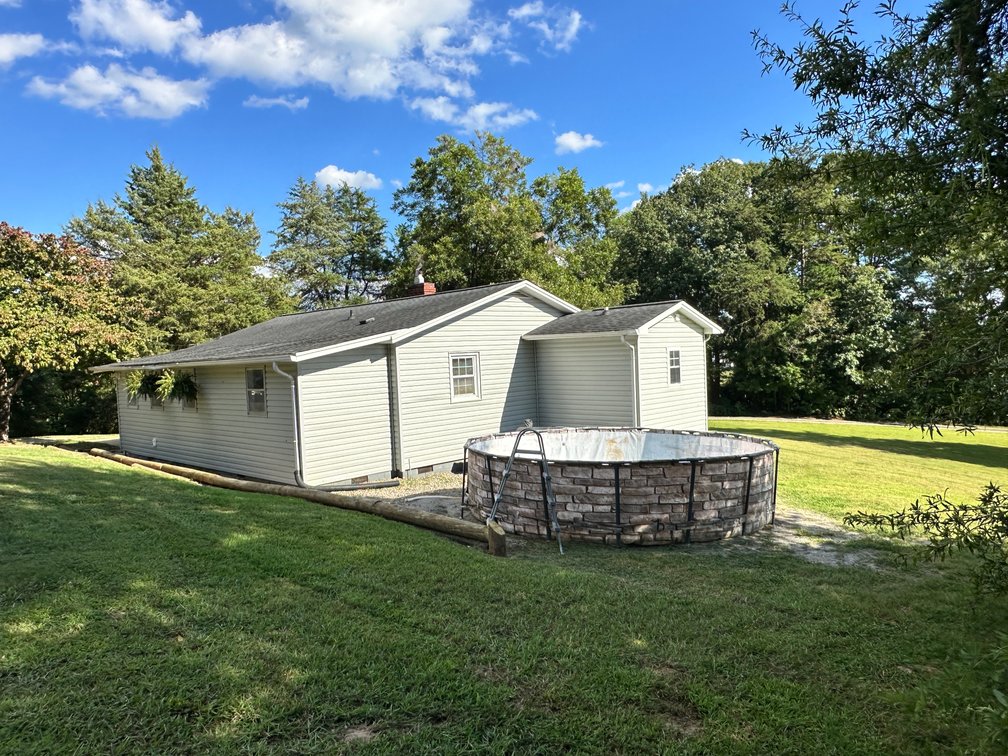 Image for Home For Sale in Siloam - 1459 Quaker Church Road