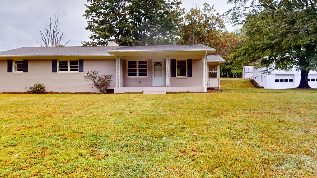 Image for Real Estate Auction - Brick Home & Apartment with Garage on 1.2± Acres in Mount Airy, NC