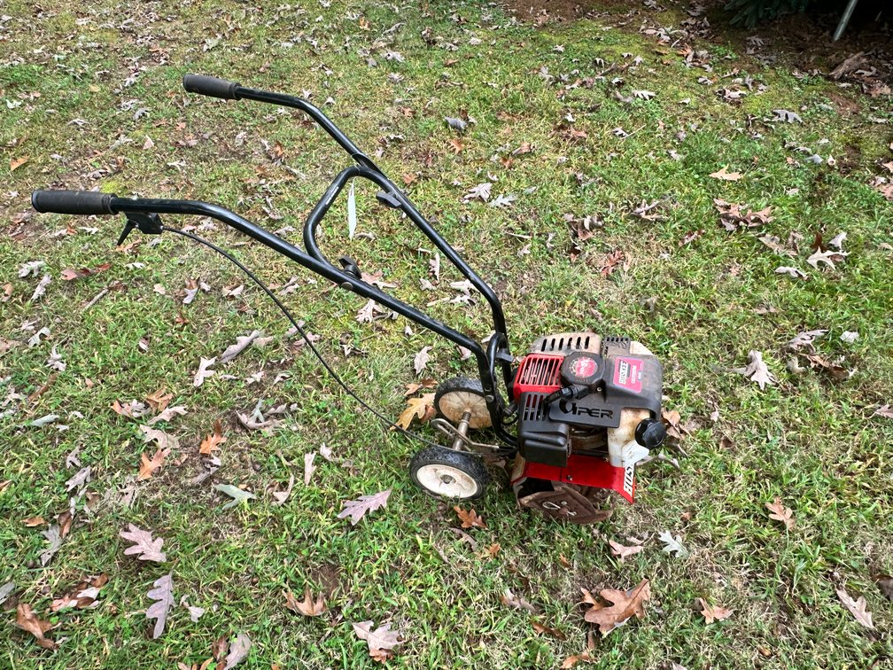 Huskee Cultivator