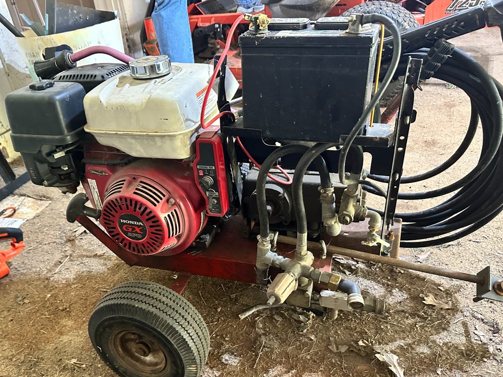 Power Washer with Honda GX 270 Engine