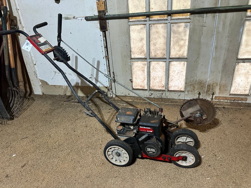 Yard Machines 3.5 HP Edger