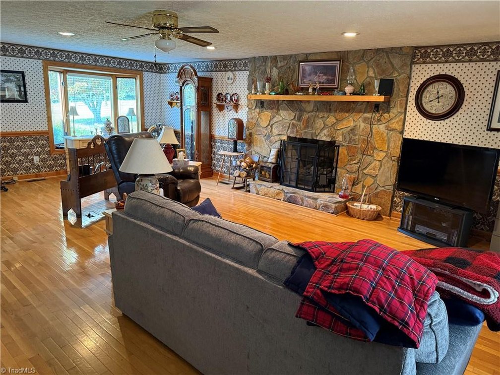 Image for Home For Sale in Pilot Mountain - 182 Black Walnut Trail