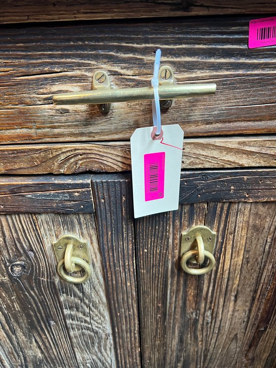 Brass cleat & handles
