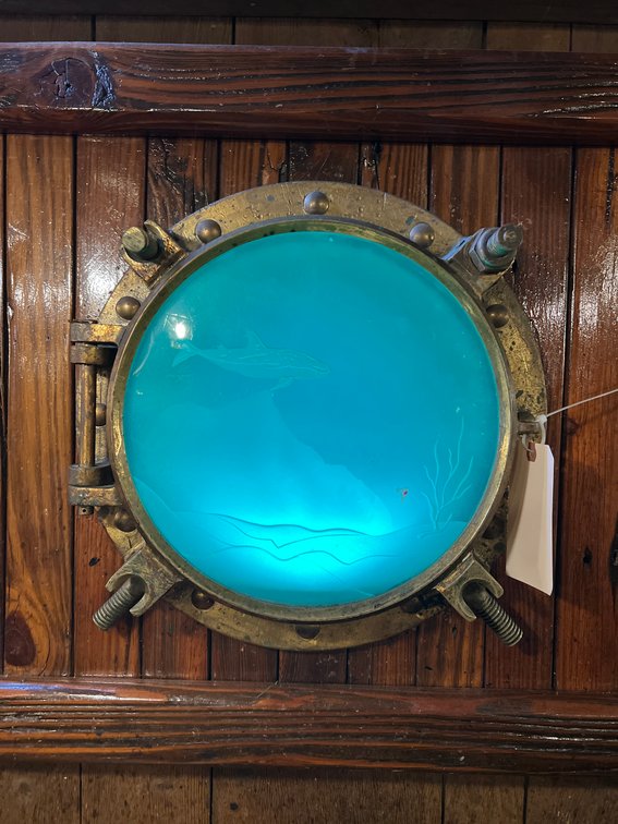Brass porthole with etching
