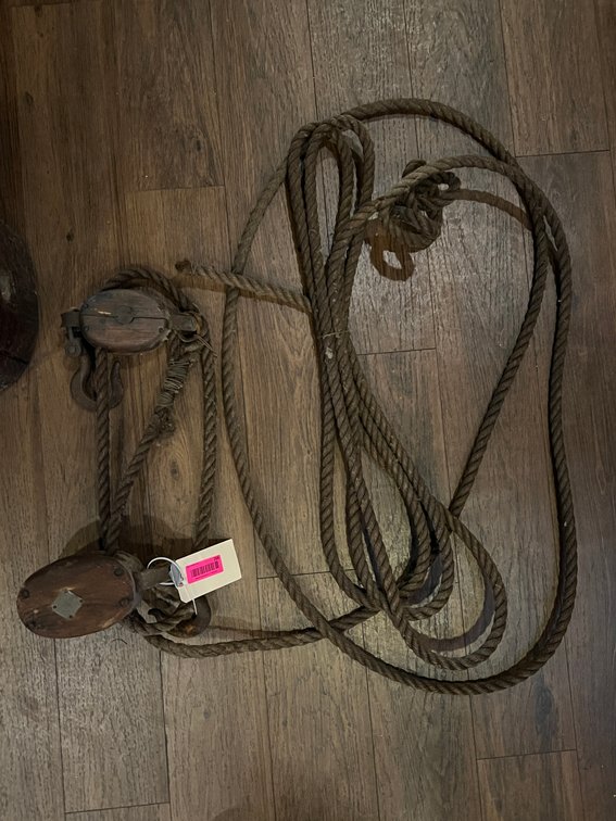 Rope and pulleys