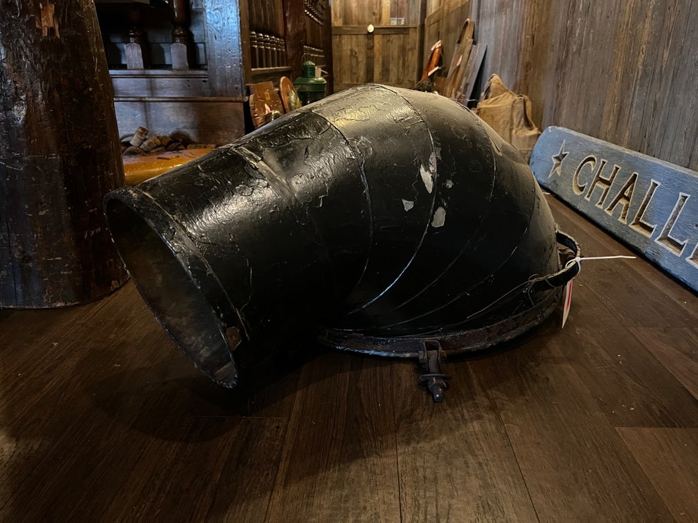 Antique vent hood