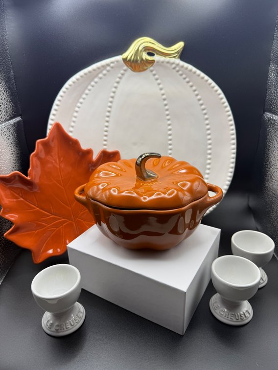 Staub pumpkin & Le Creuset cups