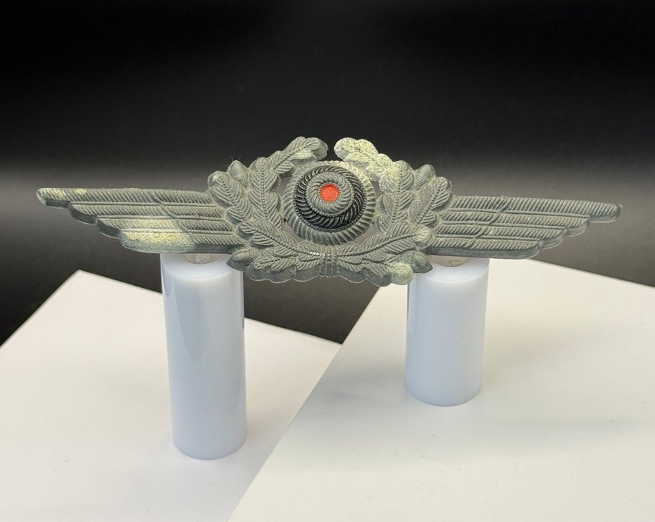 WW2 German visor cap wreath