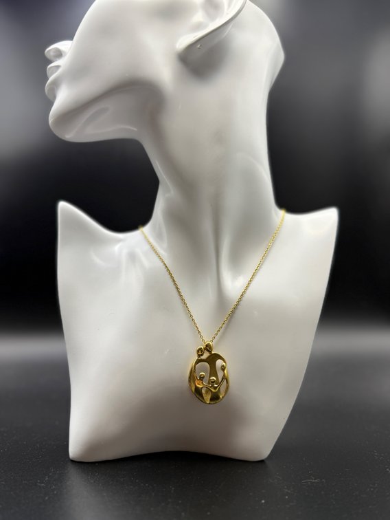 Gold vermeil with 18 inch chain