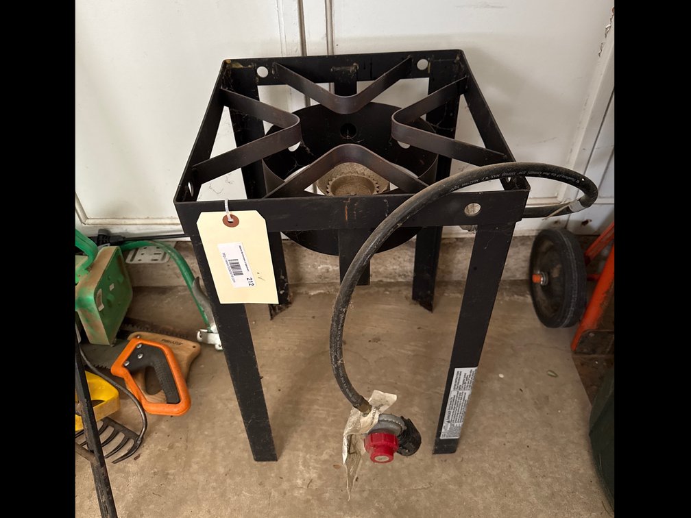 Outdoor stock pot range