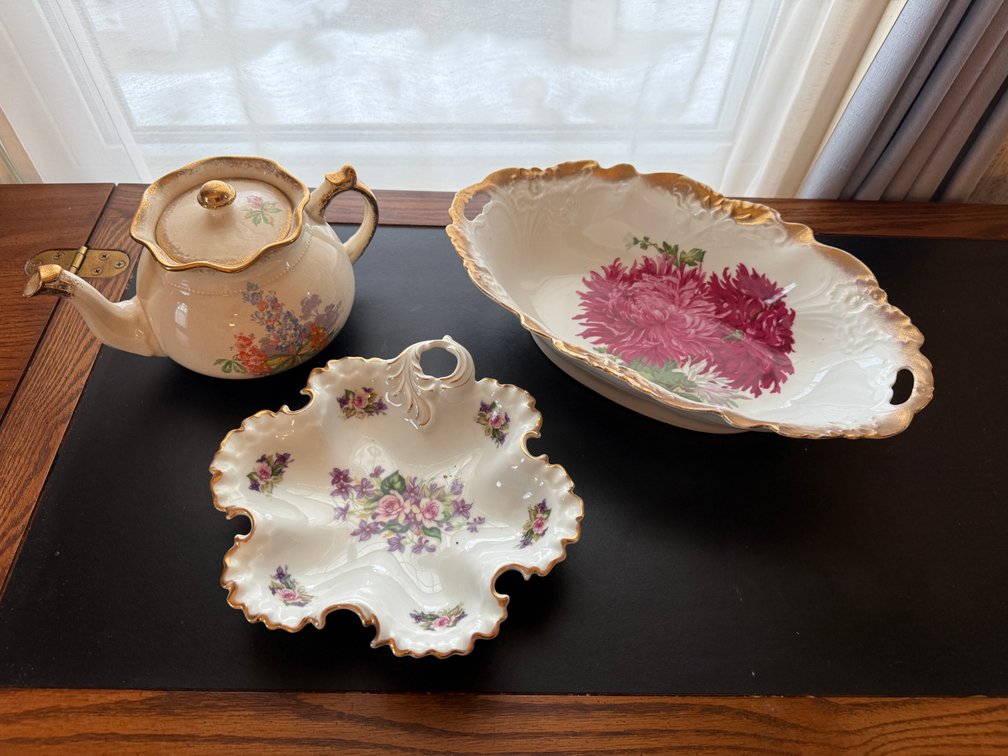 Vintage porcelain dishes