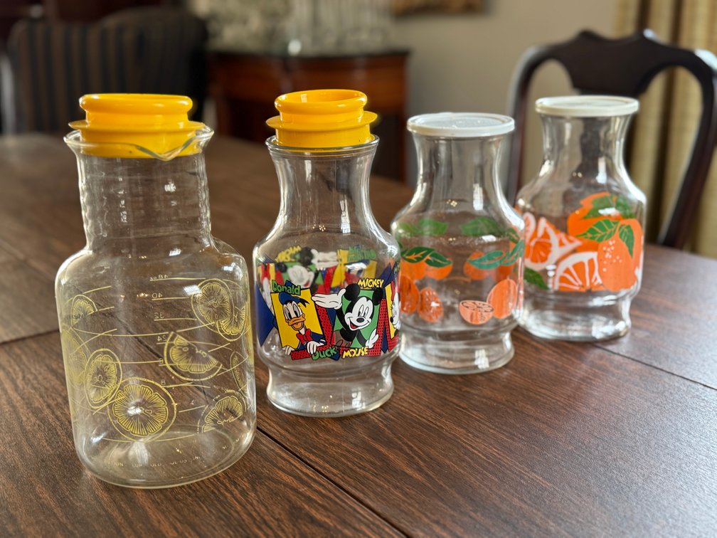 4 MCM juice containers