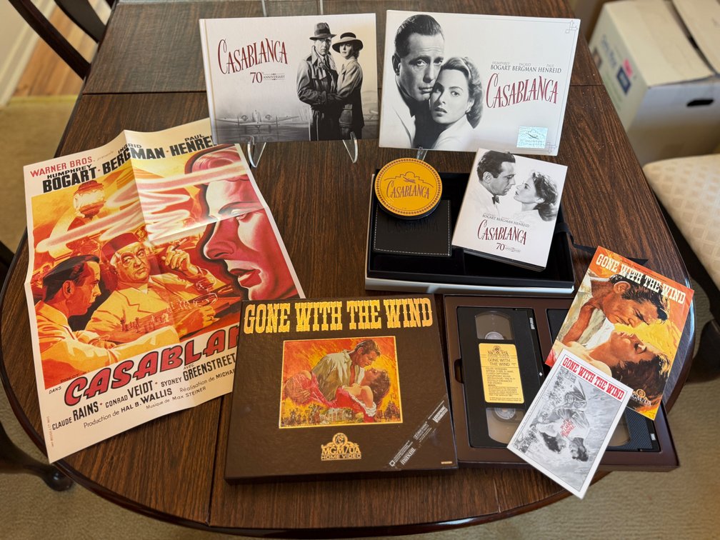 Two Humphrey Bogart Collectors Videos