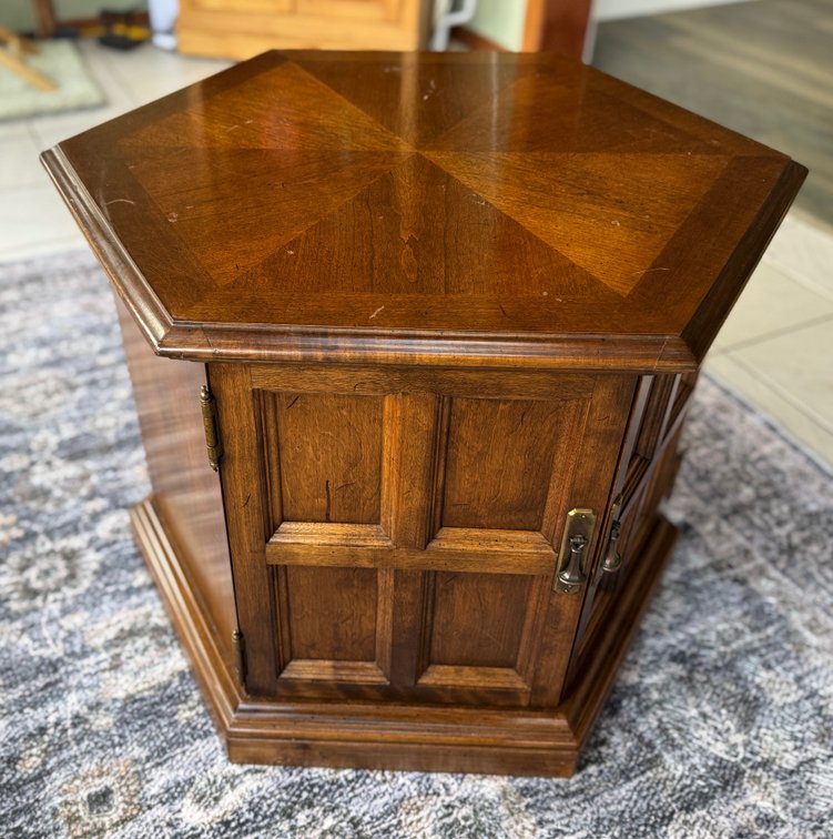 Ethan Allen hexagonal side table
