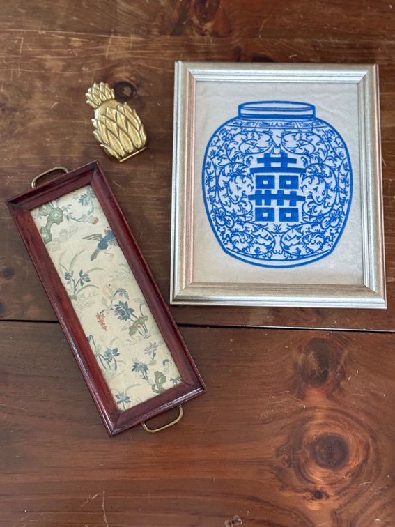 Chinese silk embroidery & brass desk clip