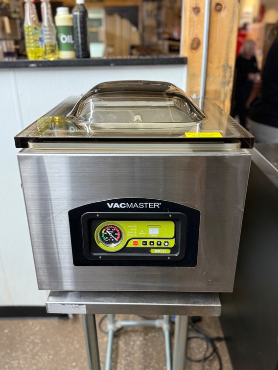 Vacuum sealer