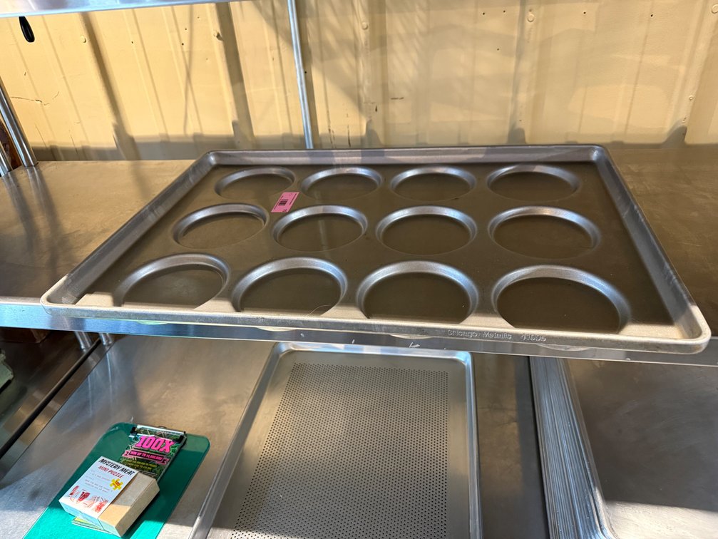 3 full-size pans