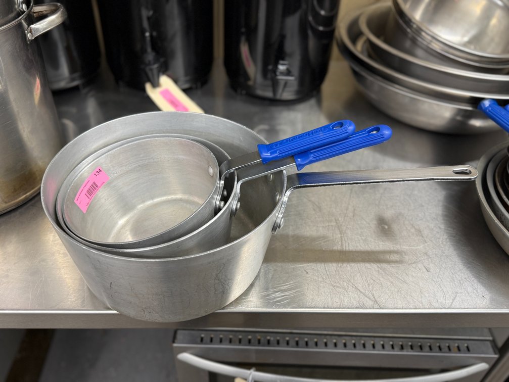 3 sauce pans