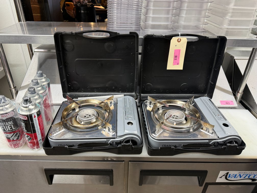 2 portable butane burners