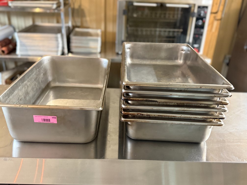 Steam table pans