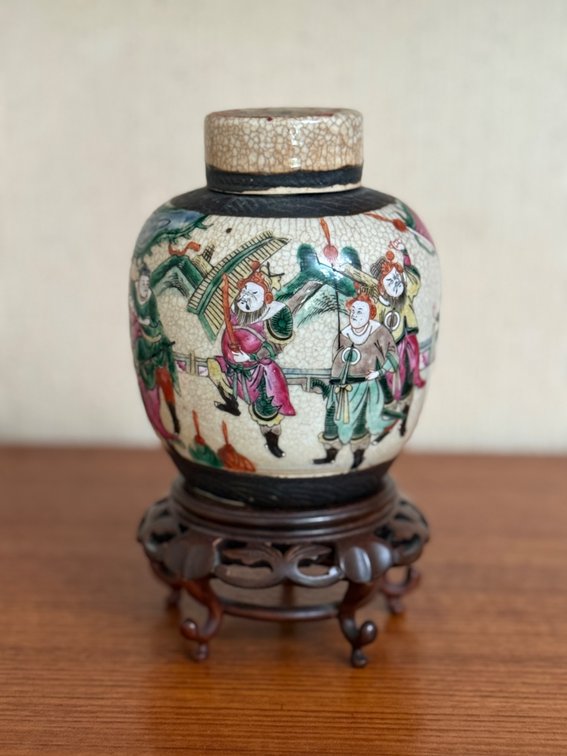 Chinese porcelain ginger jar