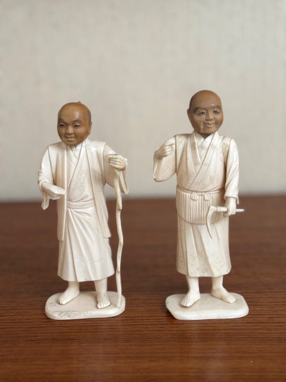 2 Japanese Okinomo sculptures