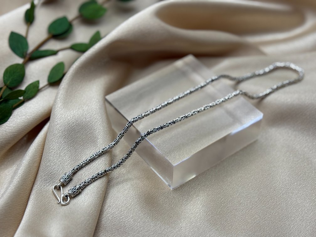 18” sterling Byzantine chain necklace