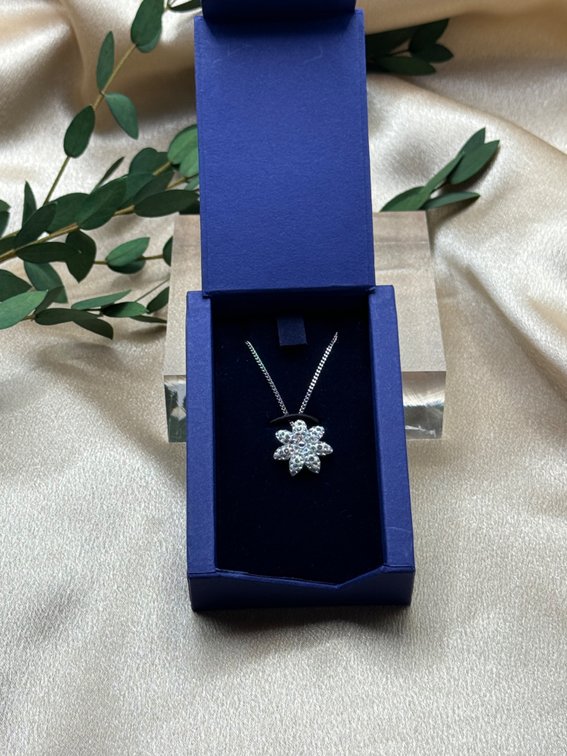 Swarovski Crystal Pavé Star Flower Necklace