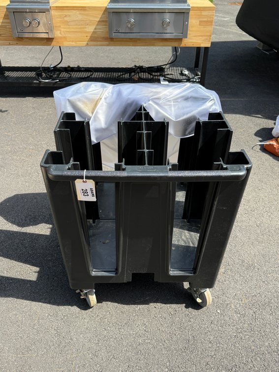 Cambro plate dolly