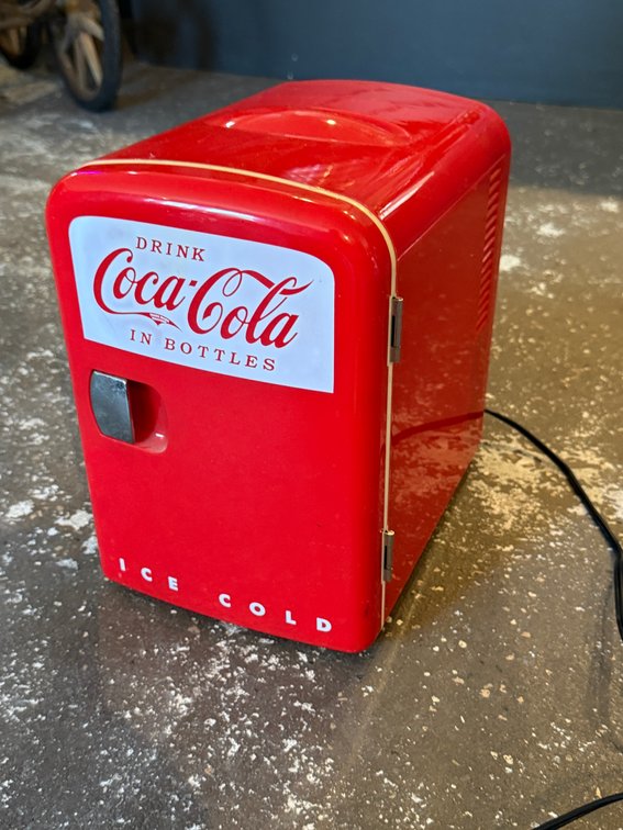 Coca-Cola Mini Fridge - Tested