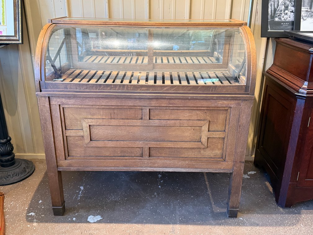 Antique Oak Curved Glass Humidor