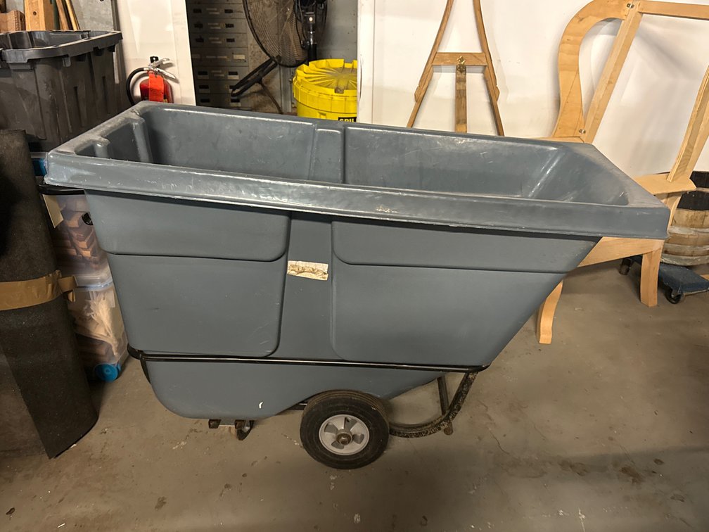 Uline Polyethylene Tilt Truck