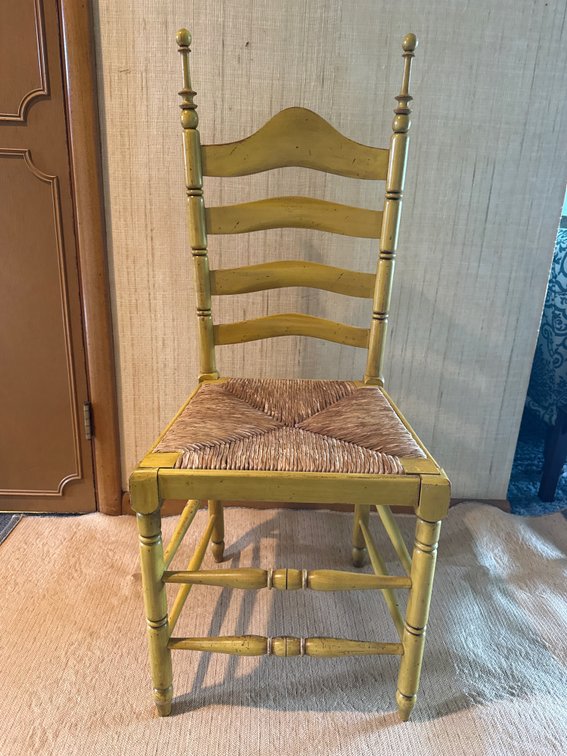 Light avocado ladder-back side chair