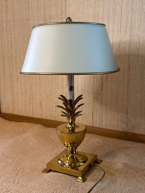 Mid-Century Brass Pineapple Table Lamp