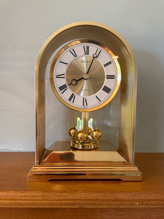 Seiko Quartz Anniversary Mantel Clock