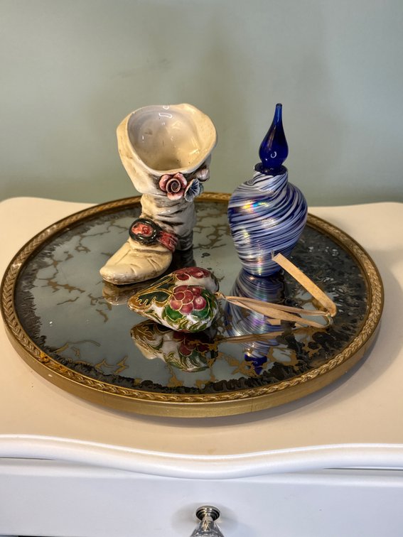 Capodimonte Boot & Art Glass Vanity Set