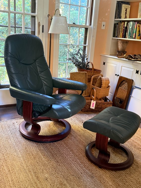 Ekornes Stressless Leather Recliner & Ottoman