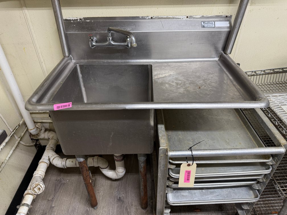 1 bay sink