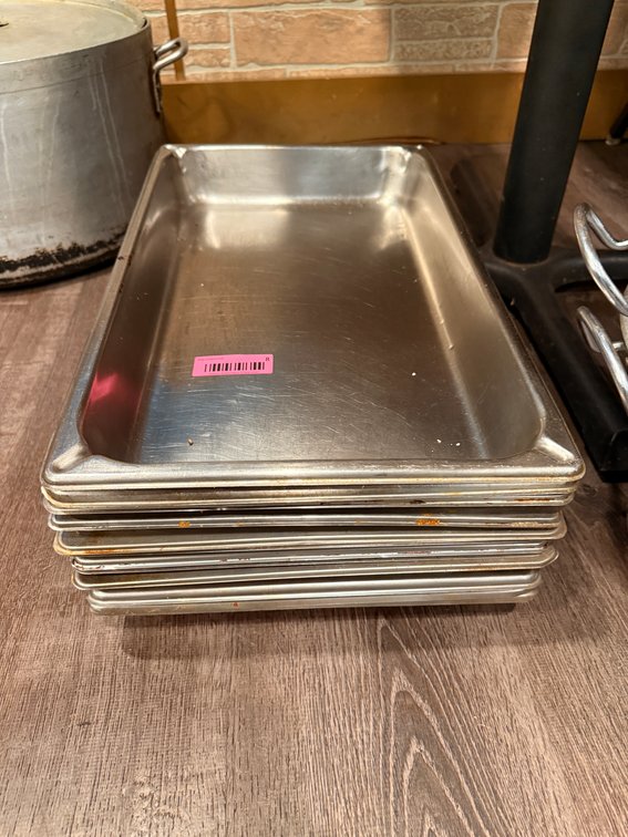 12 full pans